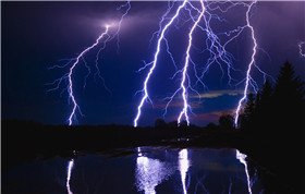 雷電對自動氣象站的入侵途徑及損壞原因